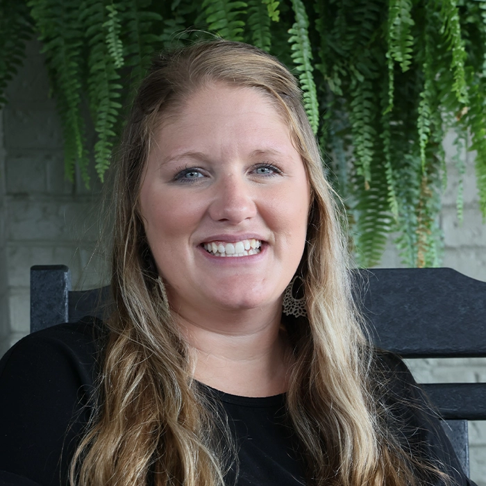 Leslie Ferguson, Payroll